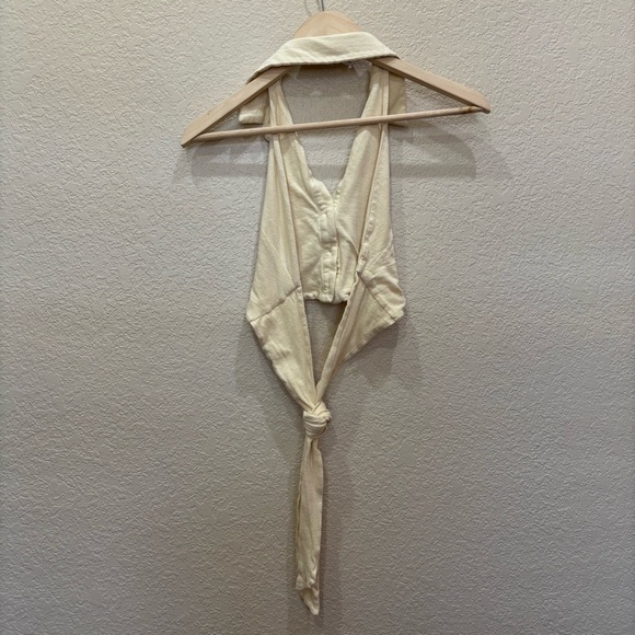 Princess Polly Darby Halter Cropped Top Size 6 - Picture 9 of 9